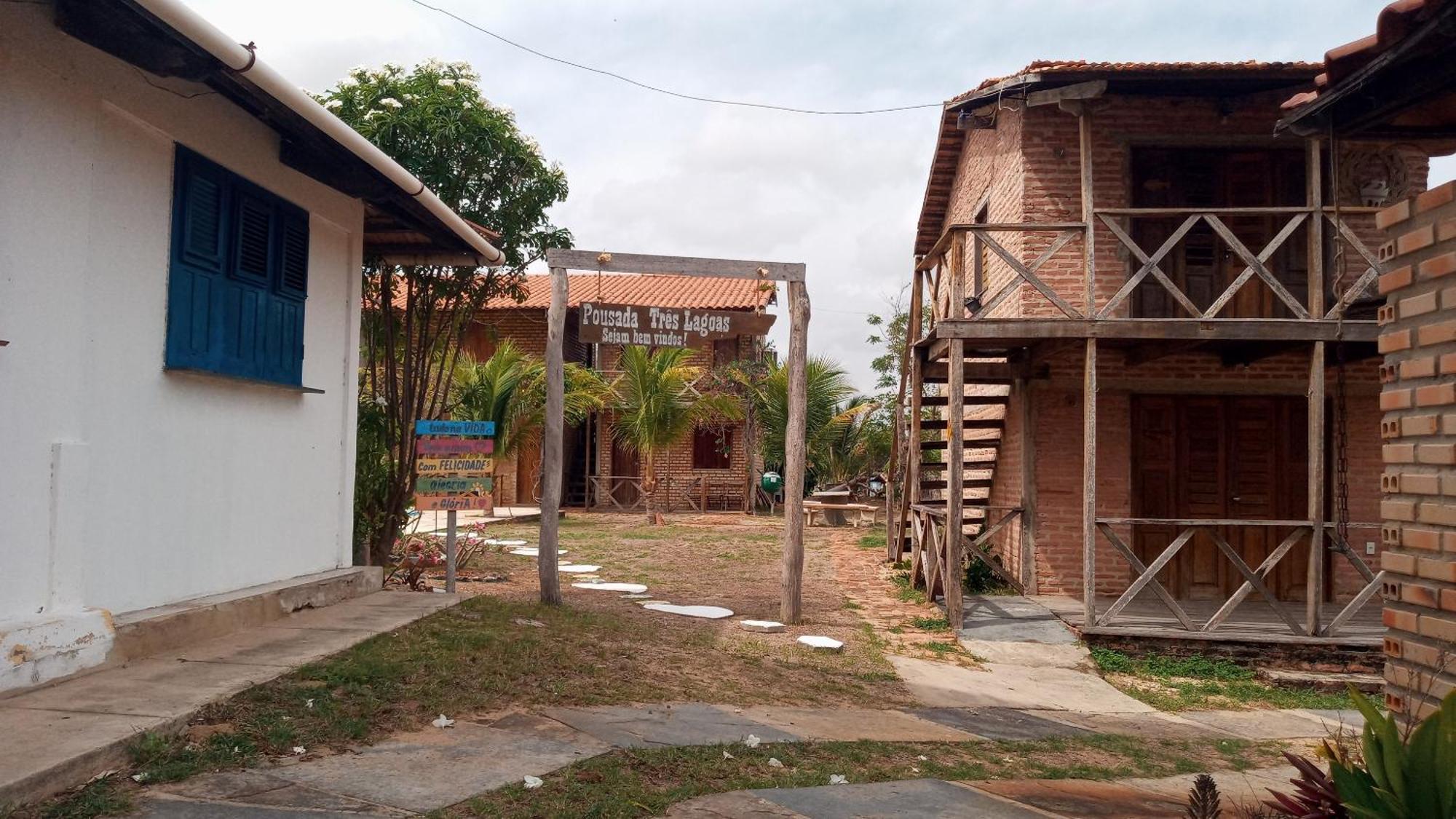 Hotel Camping E Pousada Tres Lagoas Luis Correia Exterior foto